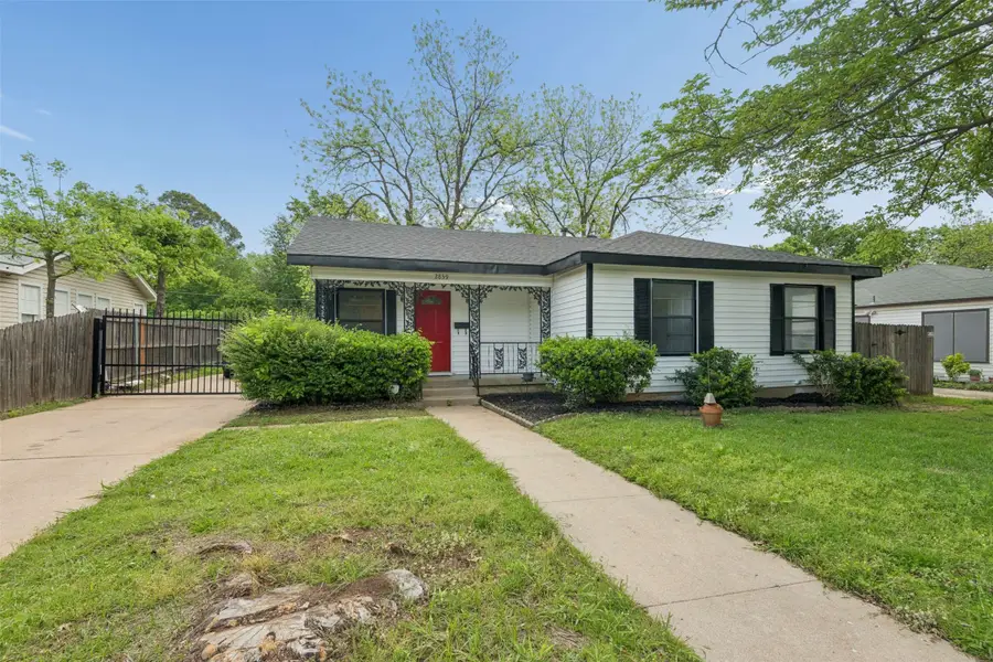 2839 Handley Drive, Fort Worth, TX 76112 - #2