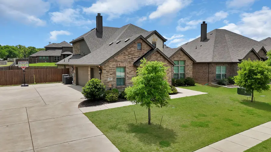 1905 Silver Falls Drive, Burleson, TX 76028 - #2