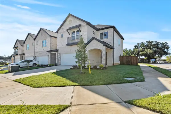 126 Homes Drive, Grand Prairie, TX 75050