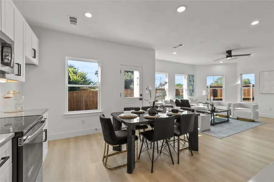 124 Homes Drive, Grand Prairie, TX 75050 - #3