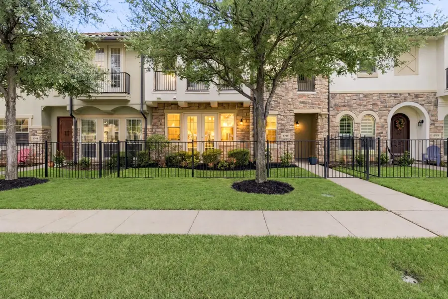 6748 San Roque, Irving, TX 75039 - #2