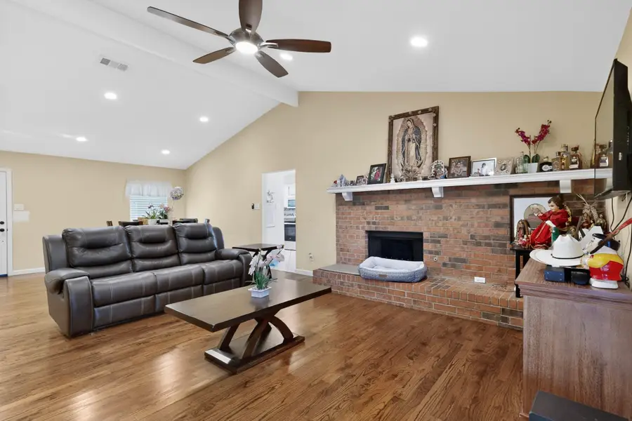 609 Melissa Lane, Garland, TX 75040 - #3