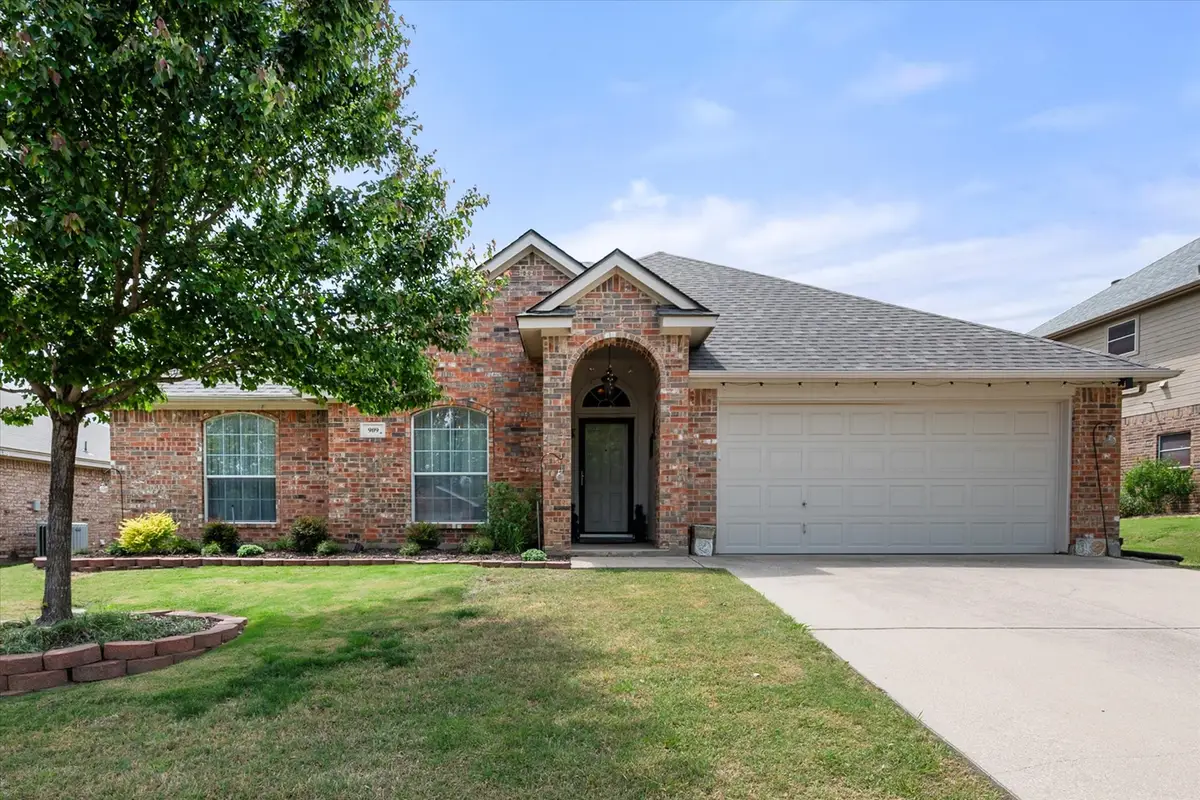 909 Mesquite Drive, Burleson, TX 76028 - #1