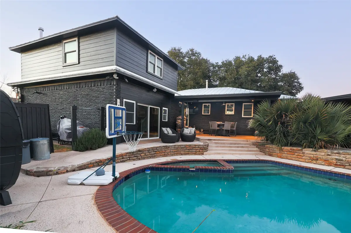 10872 Caprock Circle, Dallas, TX 75218 - #1