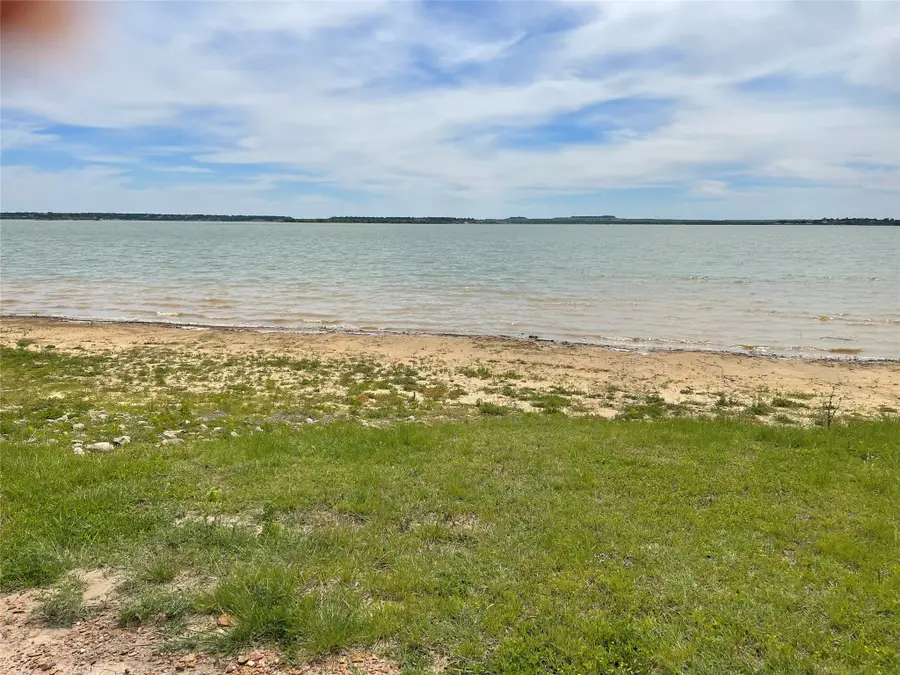 264 Meadow Pond Court, Runaway Bay, TX 76426 - #2