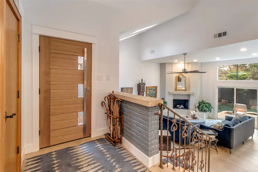 947 Easton Place, Dallas, TX 75218 - #2