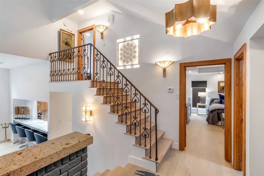 947 Easton Place, Dallas, TX 75218 - #3