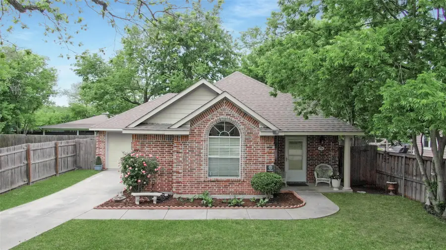 1006 Hall Street, McKinney, TX 75069 - #2