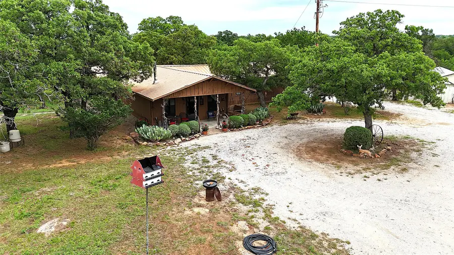 12725 County Road 105, Brownwood, TX 76801 - #2