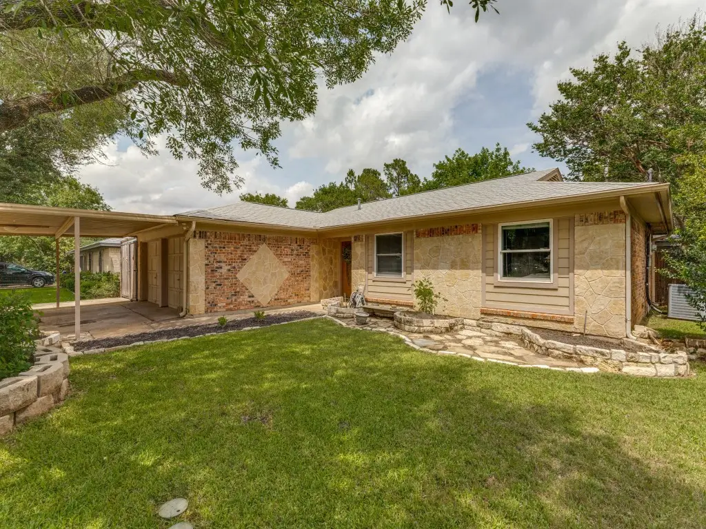 309 Georgetown Drive, Everman, TX 76140 - #1