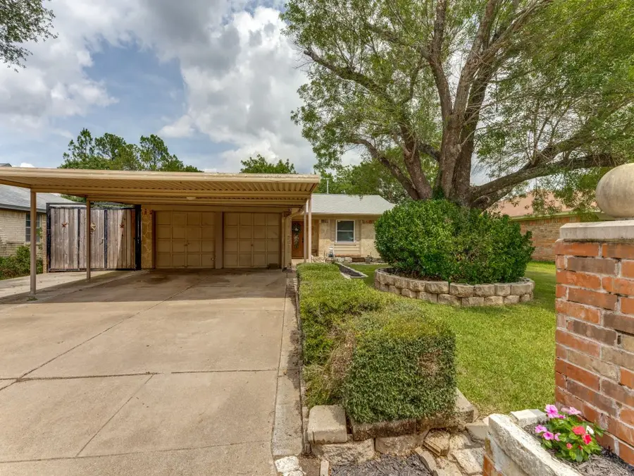 309 Georgetown Drive, Everman, TX 76140 - #2