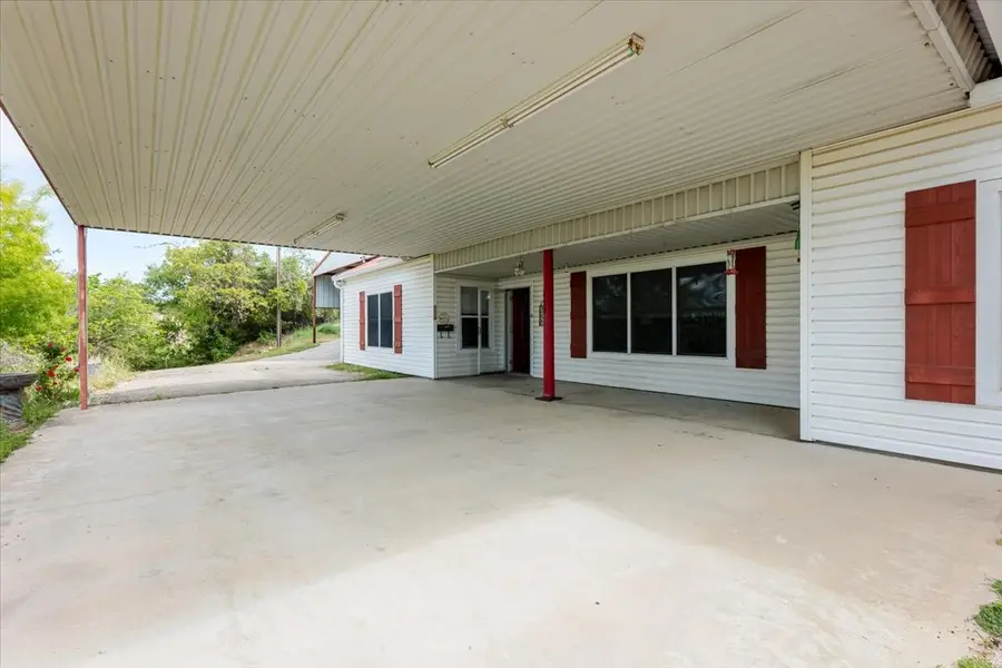 2400 Carter Road, Springtown, TX 76082 - #2