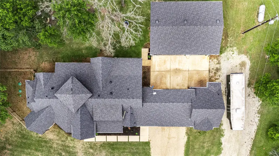 1383 Northshore Lane, Valley View, TX 76272 - #3