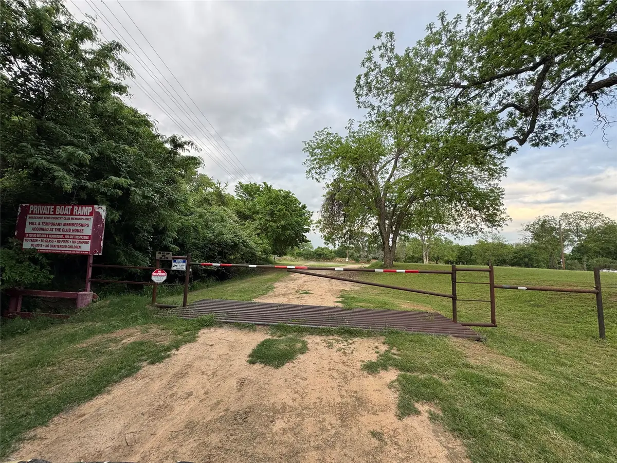 7001 Horseshoe Bend Trail, Weatherford, TX 76087 - #1