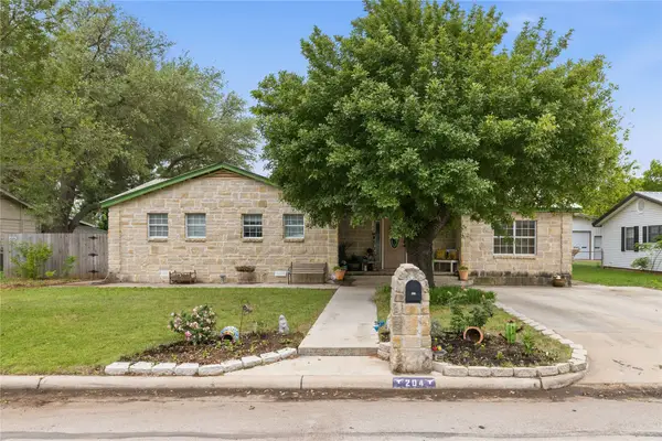 204 Sunnydale Drive, Early, TX 76802