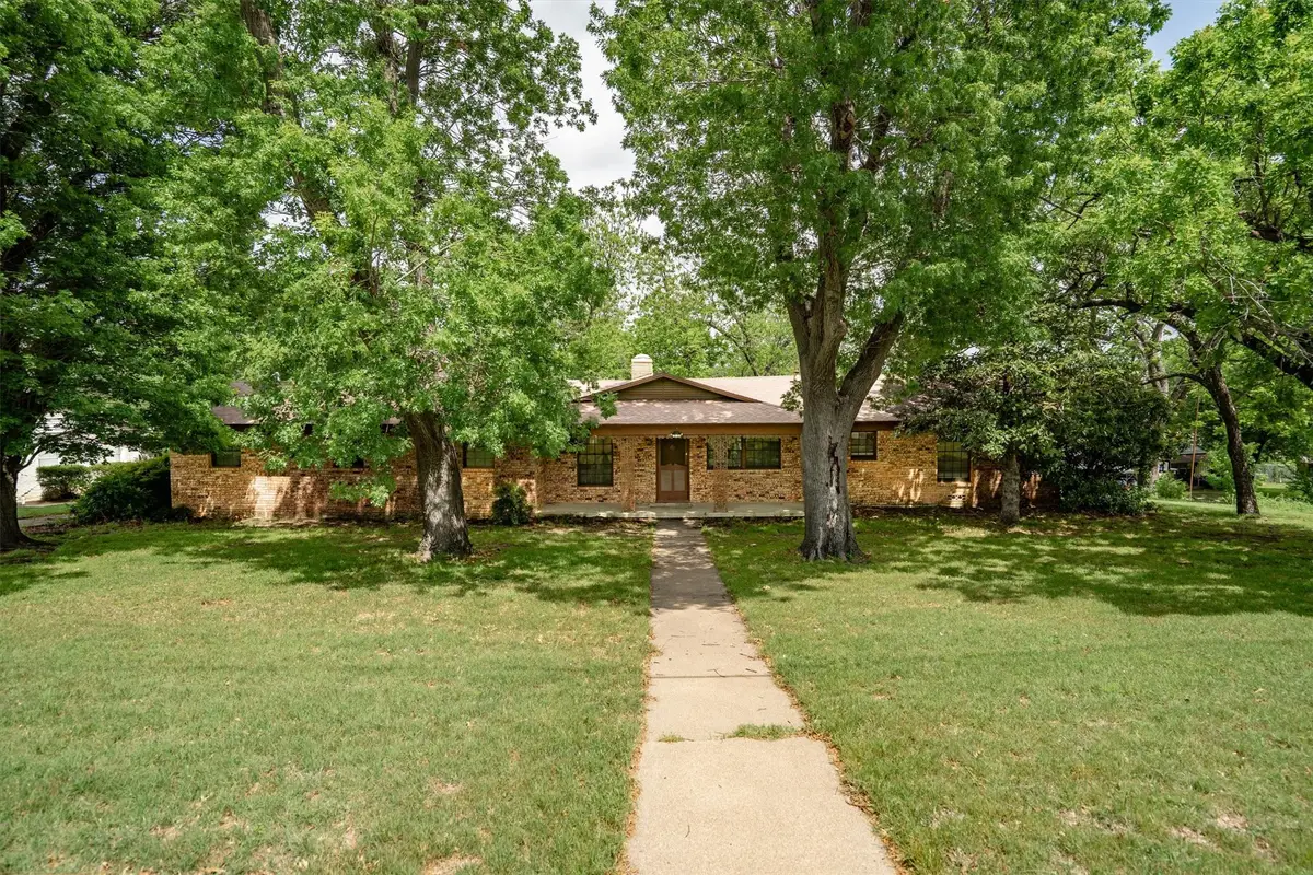 5000 Circle Ridge Drive W, Fort Worth, TX 76114 - #1