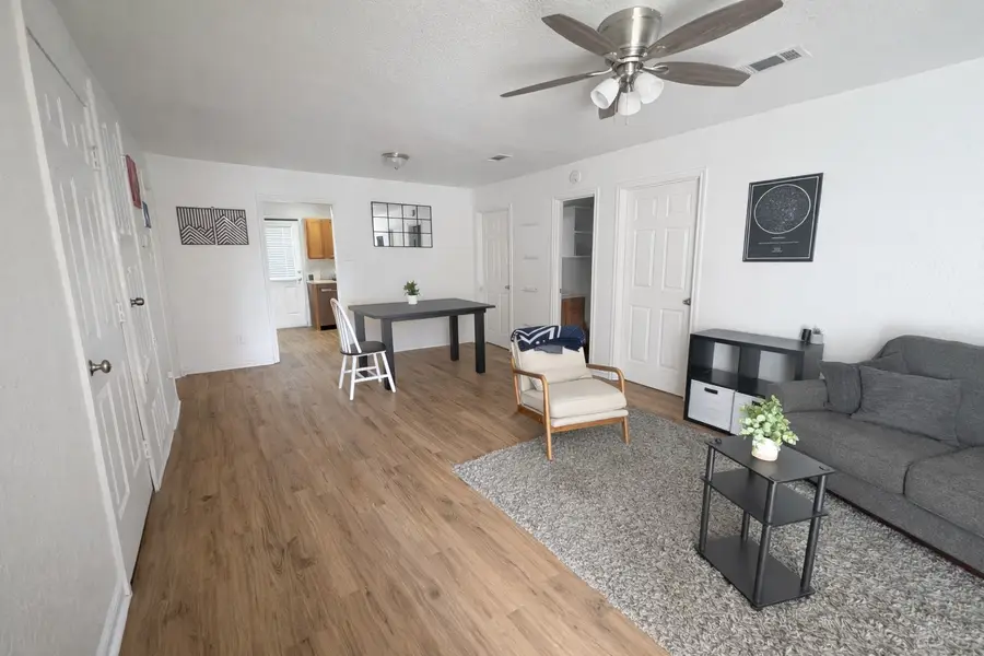 1710 Manor Garden, Greenville, TX 75401 - #2