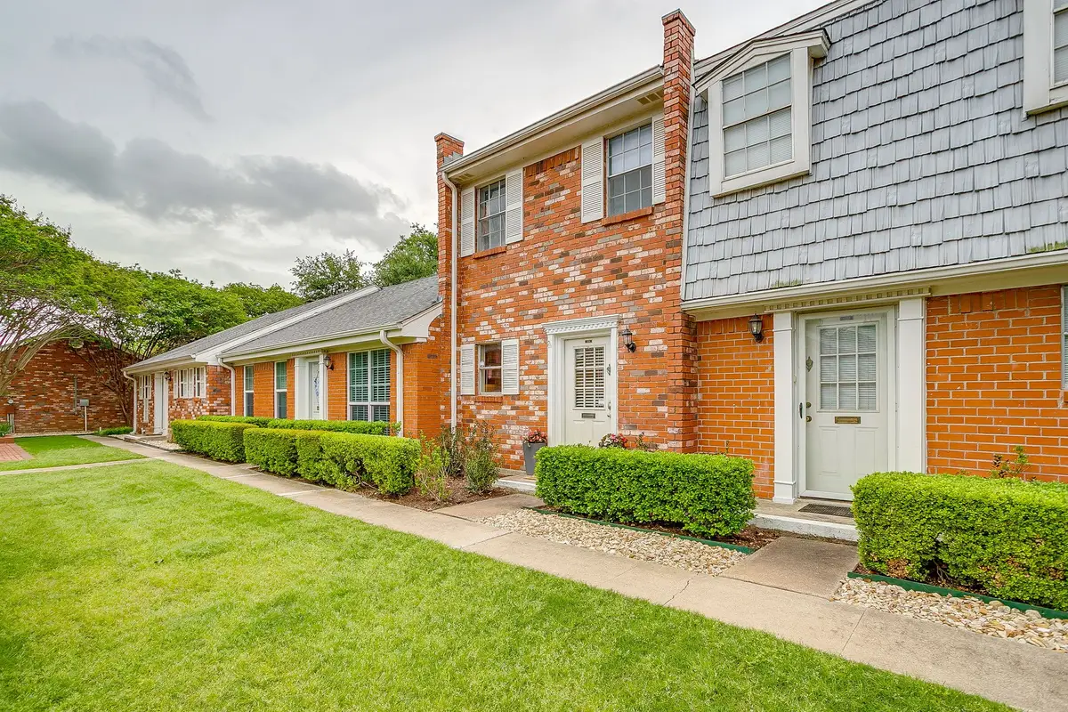 1211 Roaring Springs Road, Fort Worth, TX 76114 - #1