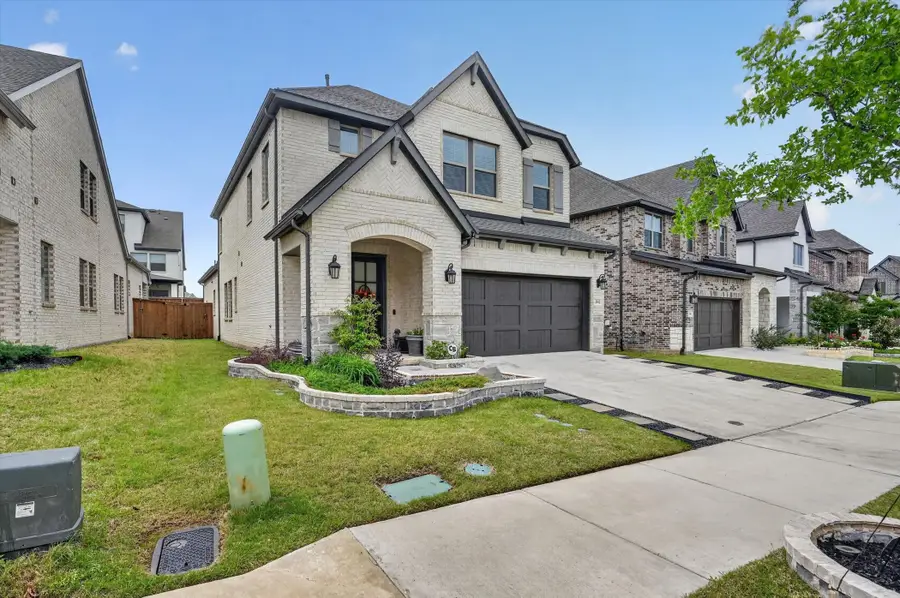 2512 Four Roses Drive, Lewisville, TX 75056 - #3