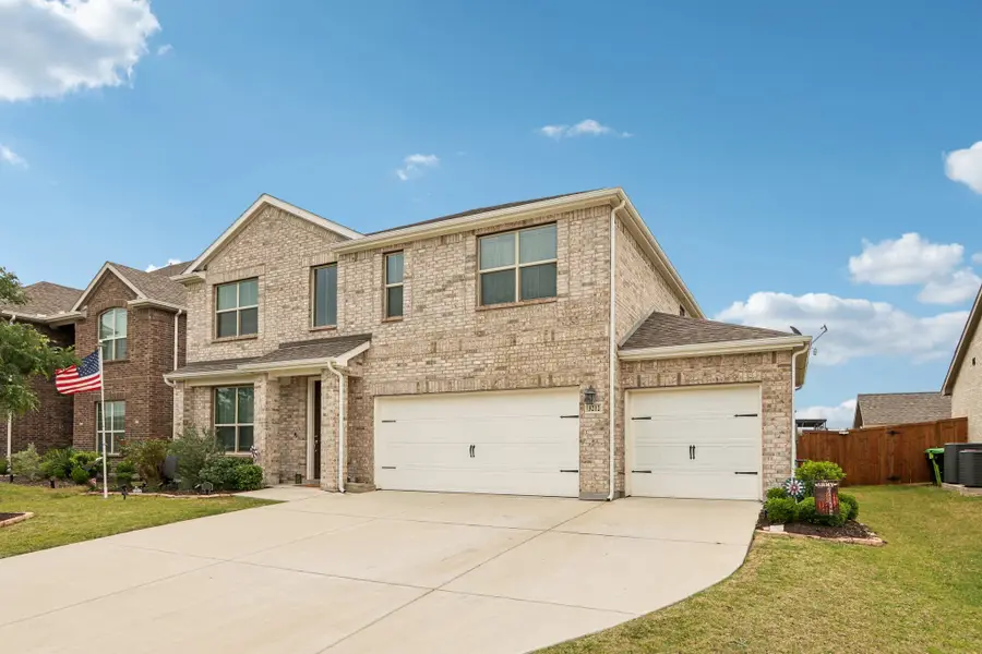 3212 Grande View, Aubrey, TX 76227 - #2