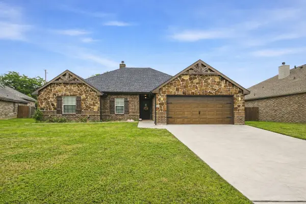 940 Elk Ridge Drive, Stephenville, TX 76401