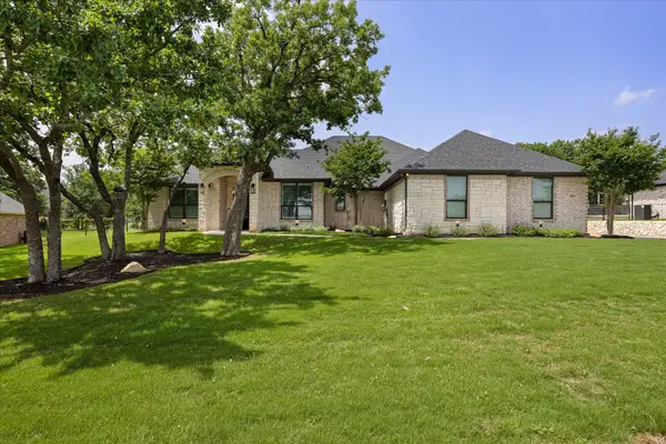 4005 Legend Trail, Granbury, TX 76049