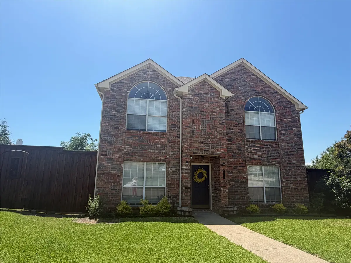 3955 Luke Lane, Carrollton, TX 75007 - #1