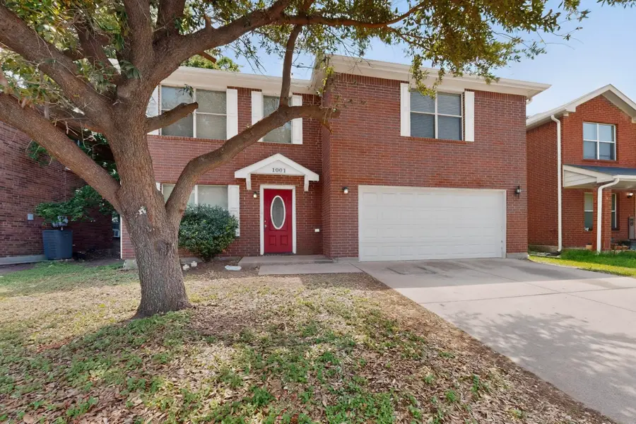 1001 Vicksburg Drive, Ennis, TX 75119 - #2