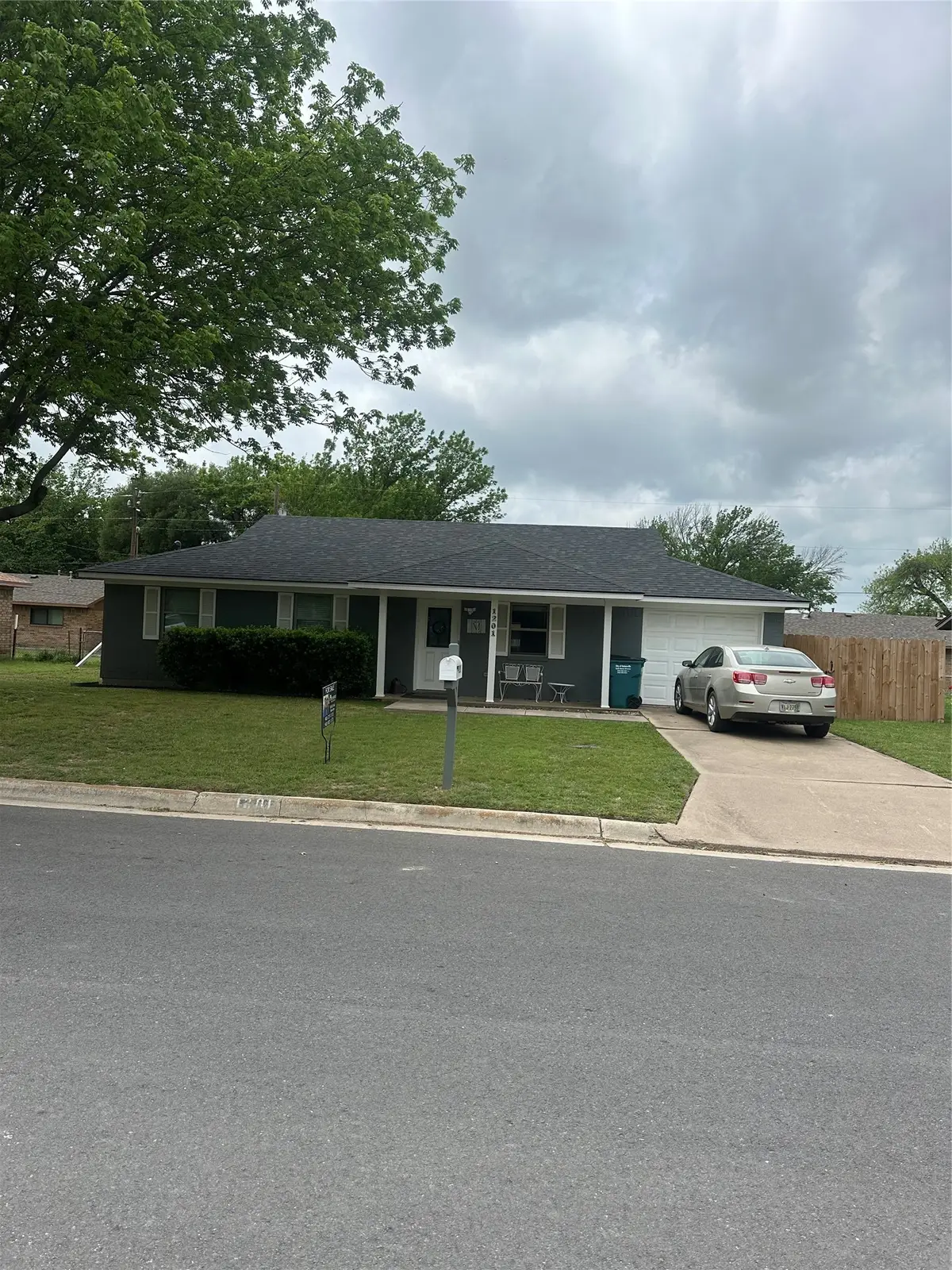 1201 N Taylor Street, Gainesville, TX 76240 - #1