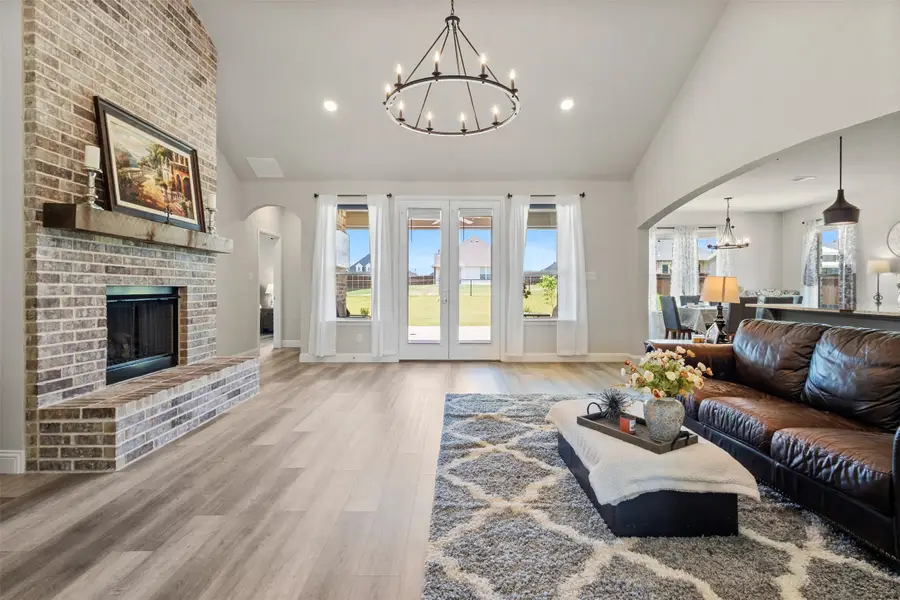 9512 Lynx Crossing, Godley, TX 76044 - #2