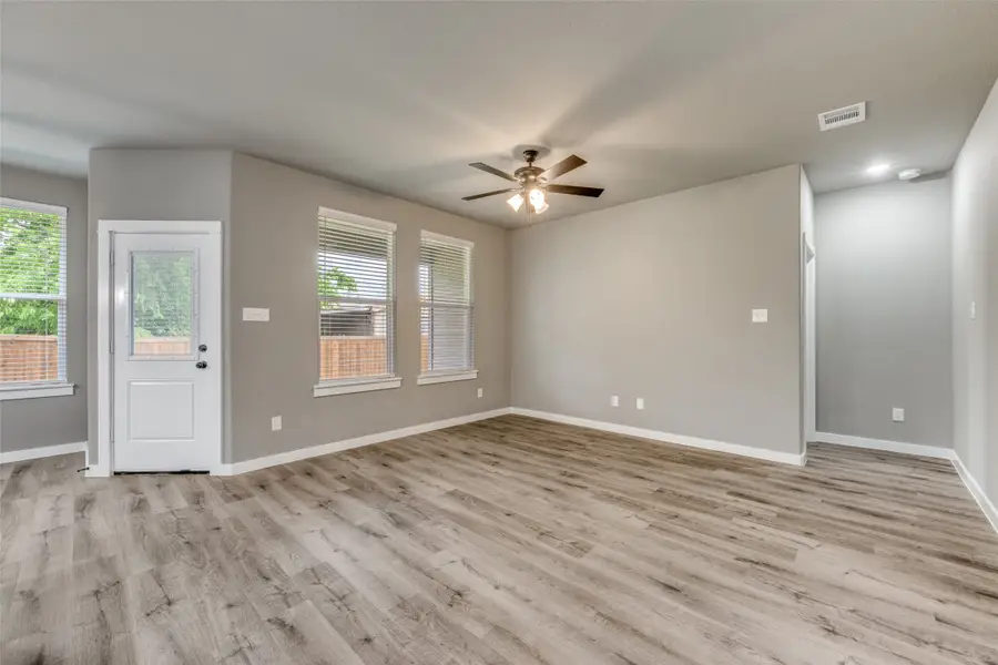 706 Turner Street, Wolfe City, TX 75496 - #3