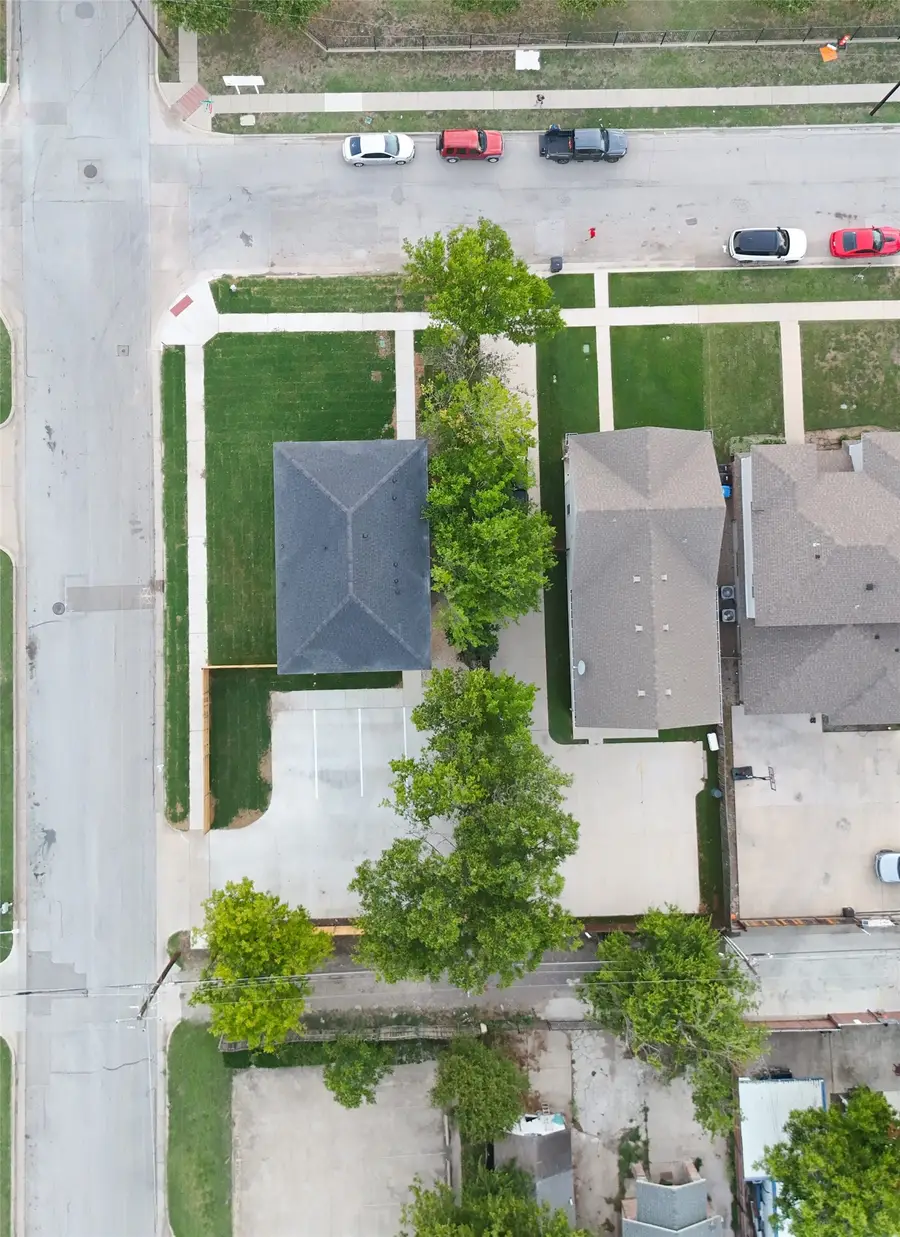 2945 Gordon Avenue, Fort Worth, TX 76110 - #2
