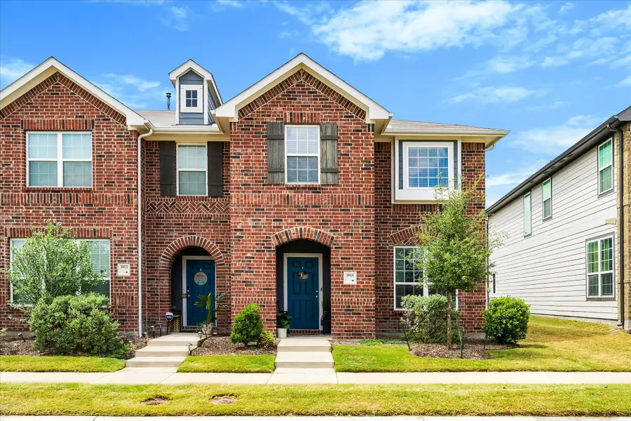 3915 Hometown Boulevard, Heartland, TX 75126 - #2