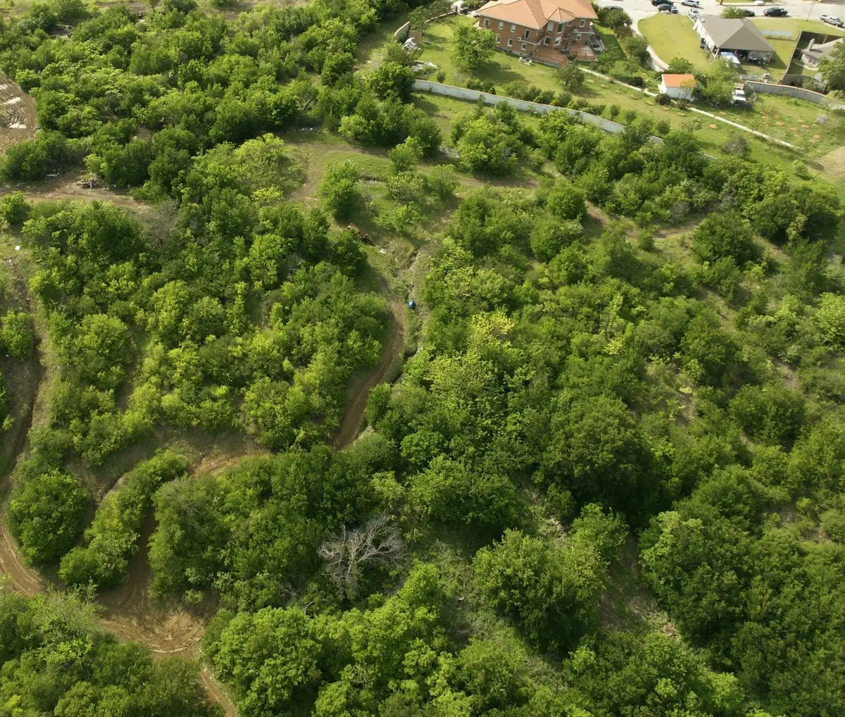 6150 Winonly Circle, Dallas, TX 75211 - #1