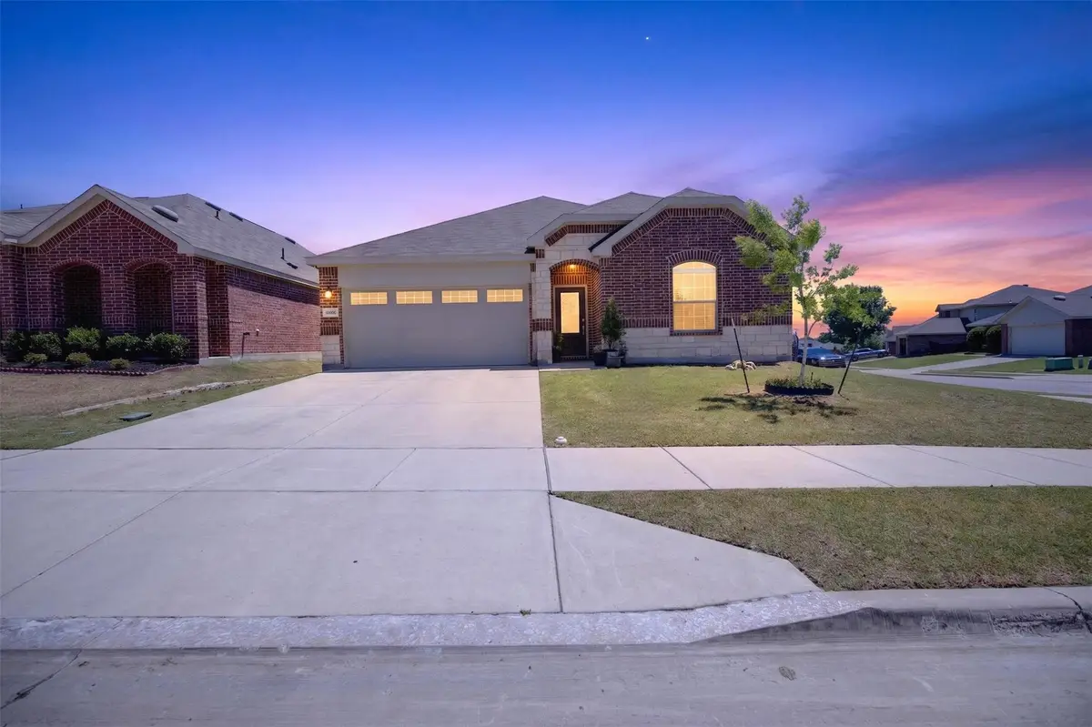 6900 Waterloo Lane, Fort Worth, TX 76179 - #1