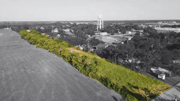 404 N Alton Street, Kaufman, TX 75142