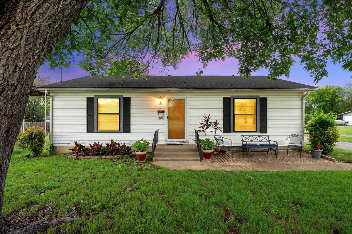 2433 N 42nd Street, Waco, TX 76710 - #1