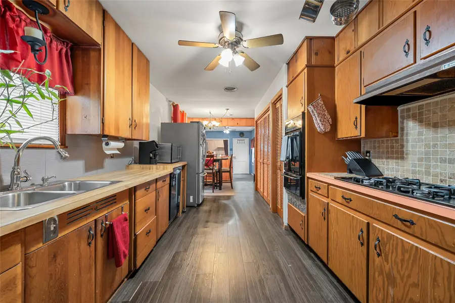 2433 N 42nd Street, Waco, TX 76710 - #2