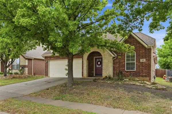 509 Grayson Lane, Lake Dallas, TX 75065