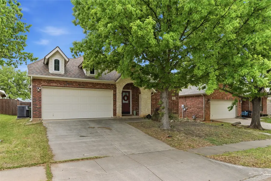 509 Grayson Lane, Lake Dallas, TX 75065 - #2