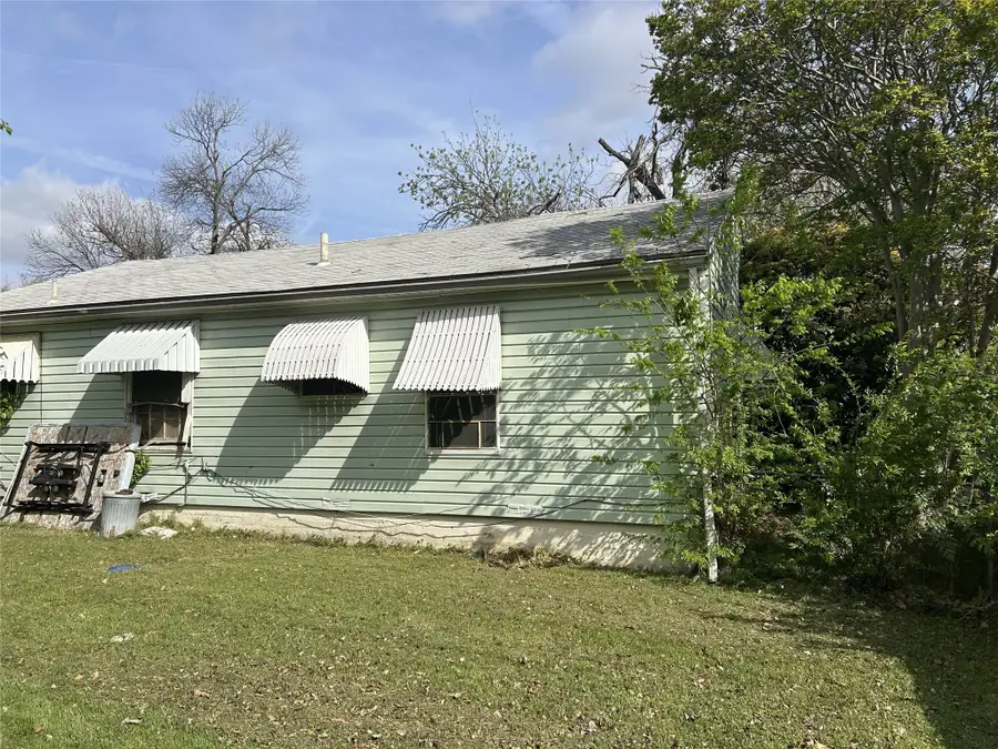 2922 Brandon Street, Dallas, TX 75211 - #3