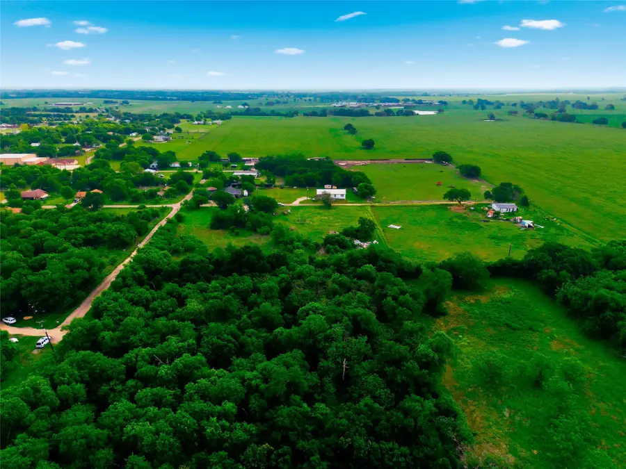 1.02+/-Acres Belton Avenue, Chilton, TX 76632 - #3