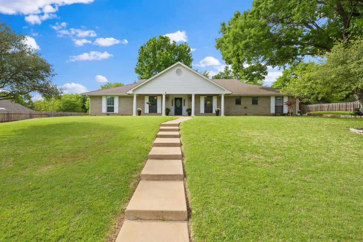 1814 Lakeridge Drive, Weatherford, TX 76087 - #1