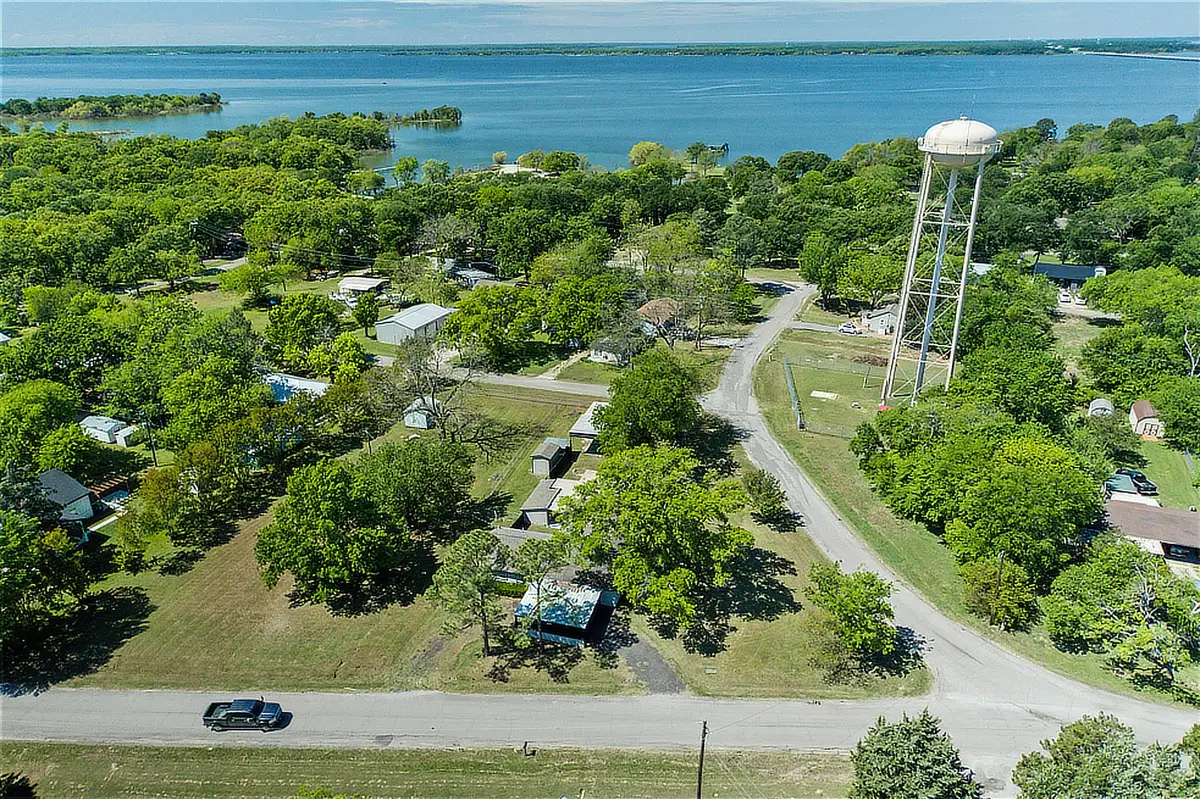 552 Oak Leaf Trail, East Tawakoni, TX 75472 - #1