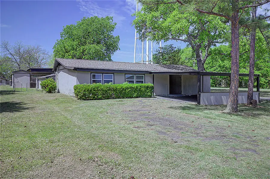 552 Oak Leaf Trail, East Tawakoni, TX 75472 - #2