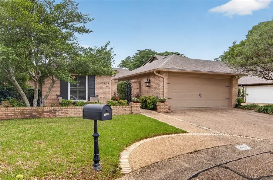 3909 Old Mill Road, Waco, TX 76710 - #3