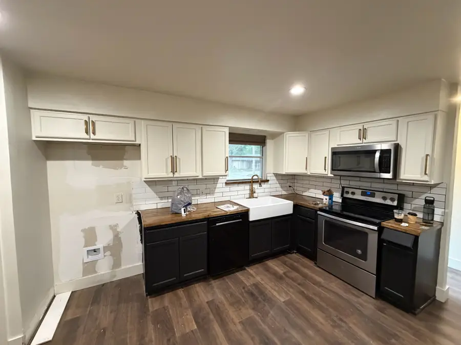 301 Bernice Court, Burleson, TX 76028 - #2