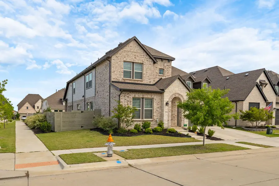 1516 19th Street, Argyle, TX 76226 - #2