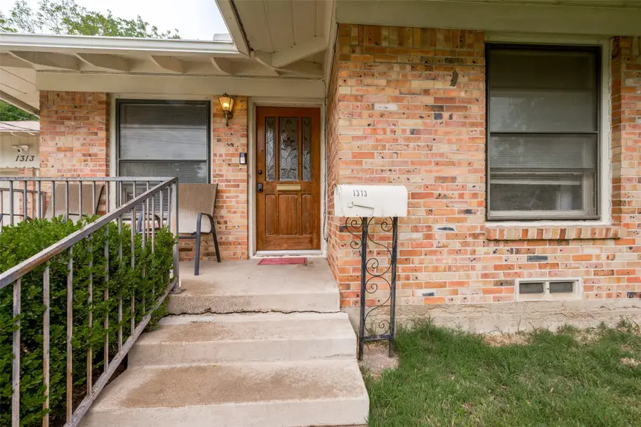 1313 Daisy Lane, Irving, TX 75061 - #3