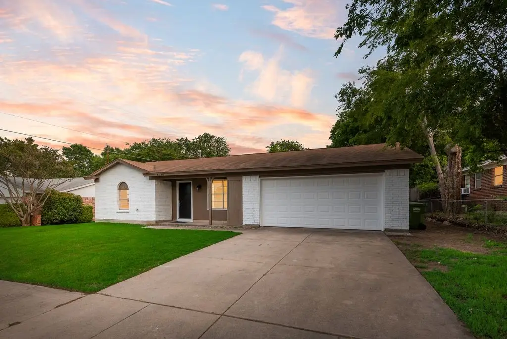 6048 Hillcrest Drive, Watauga, TX 76148 - #1